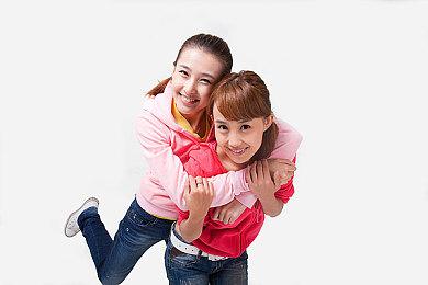 日本大阪动漫展 小岛秀夫和弩哥、拔叔同登台